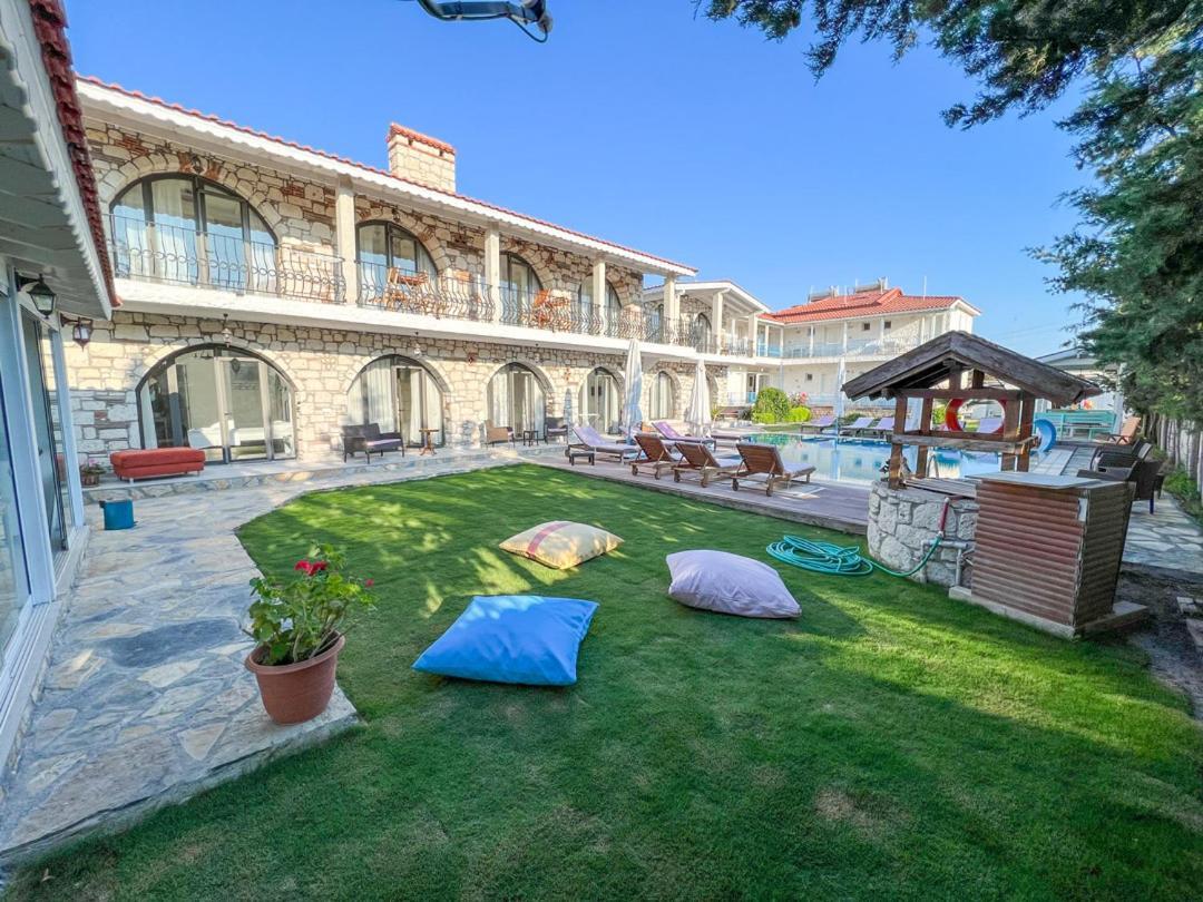 Gonulhan Hotel Alaçatı Exterior photo